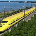 ドクターイエロー引退に悲しみを捧げる声が東京駅に響く