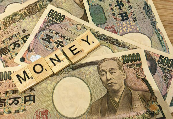 2024年度の最低賃金引き上げ議論開始、過去最大の増額か