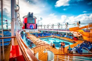 4000人が乗船する巨大客船で「ディズニーの世界」を満喫、2028年にデビュー