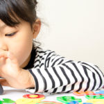 子どもと一緒にスマホの利用ルールを確認しよう！夏休み前に話し合いが必要な理由