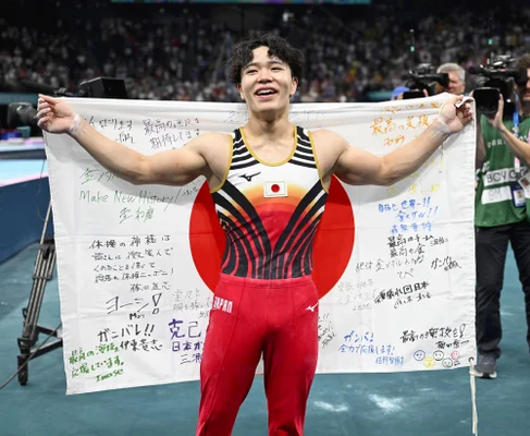 20歳の岡慎之助が個人総合金メダル獲得！日本勢4連覇達成