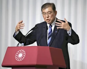 新しい時代の自民党を築く石破茂の決意と愛妻家としての一面